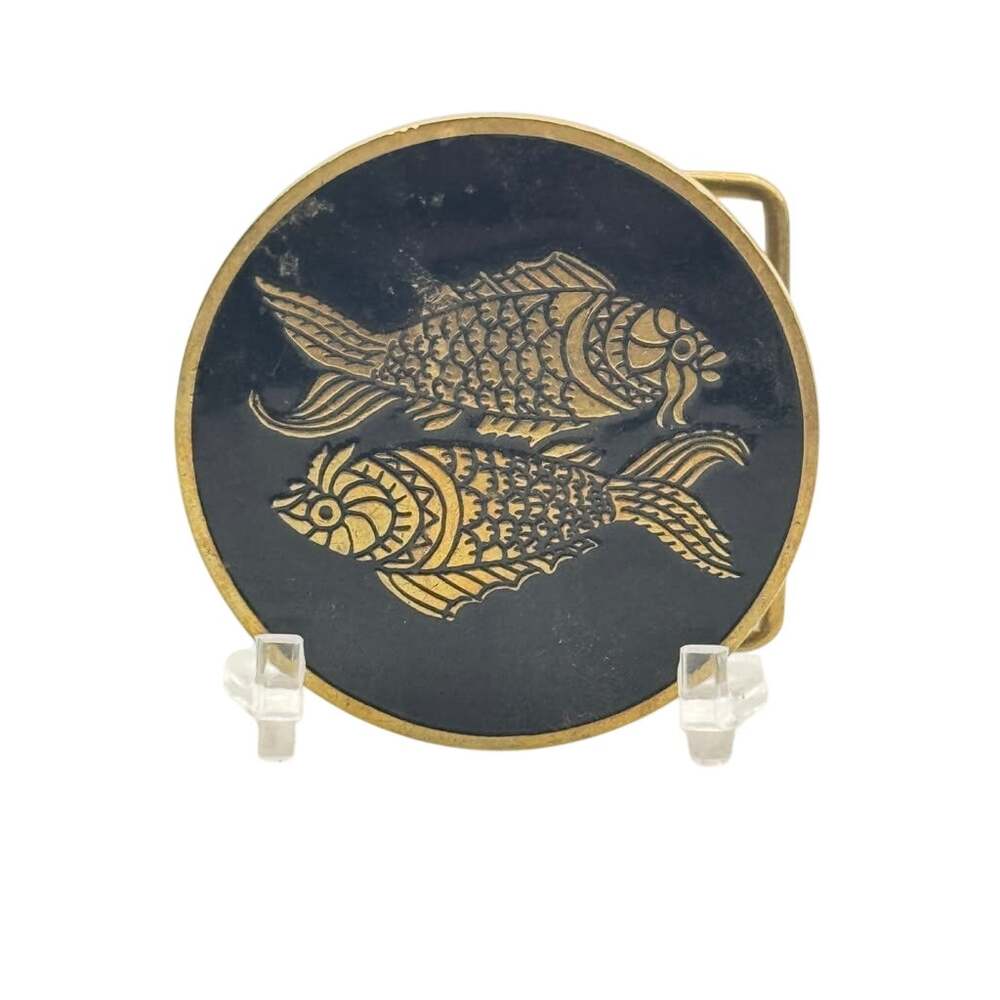 Pisces Two Fish Zodiac Belt Buckle PB103 Taiwan Marked Solid Brass 2 x 2 in